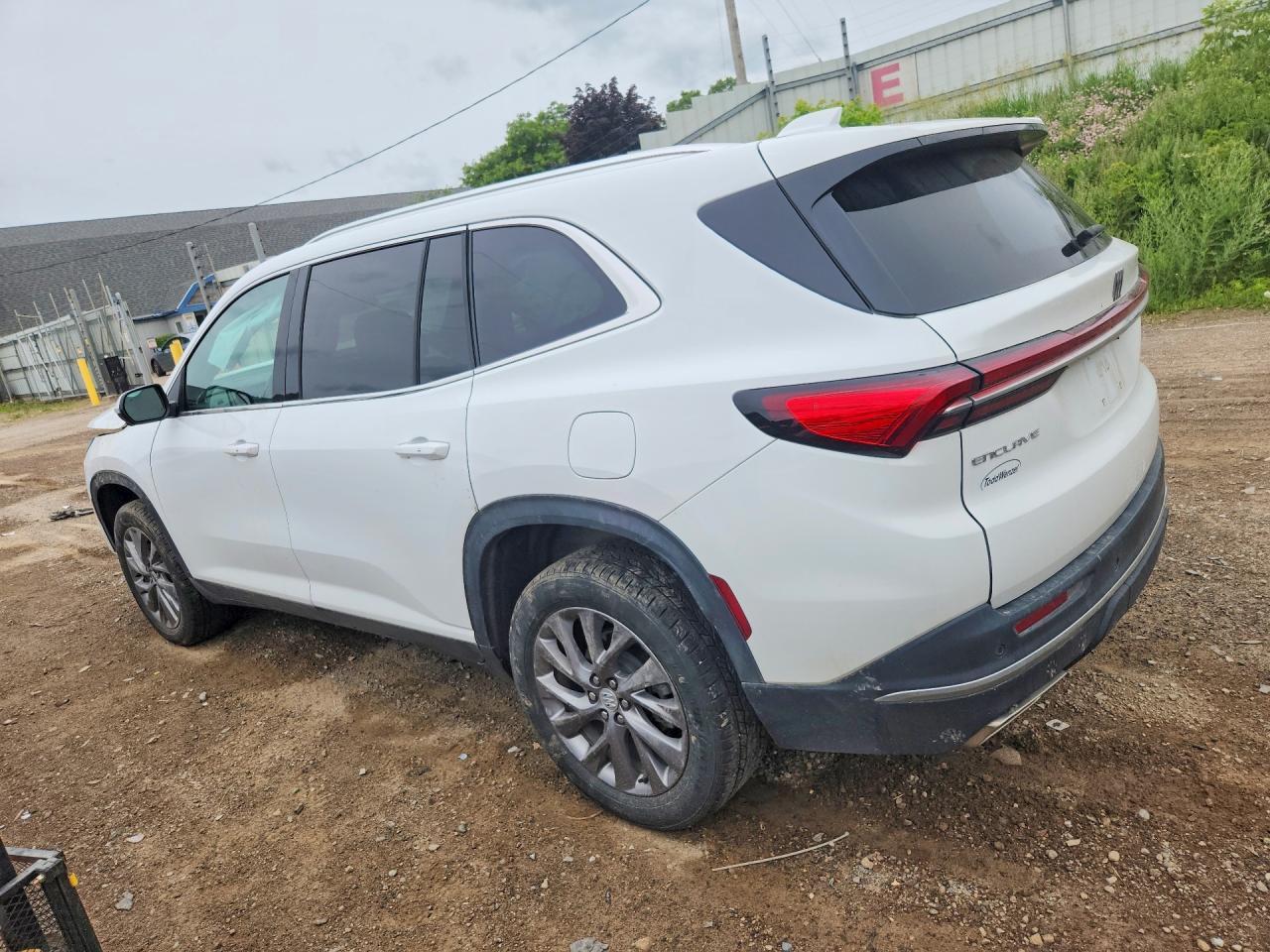 2025 Buick Enclave Preferred - Фото 2