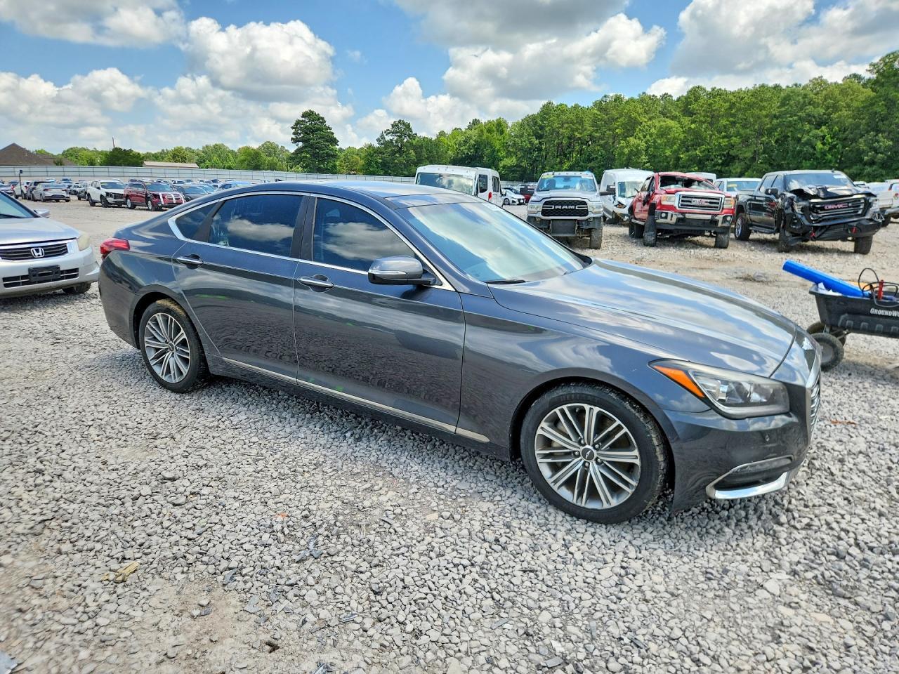 2018 Genesis G80 3.8 - Image 4