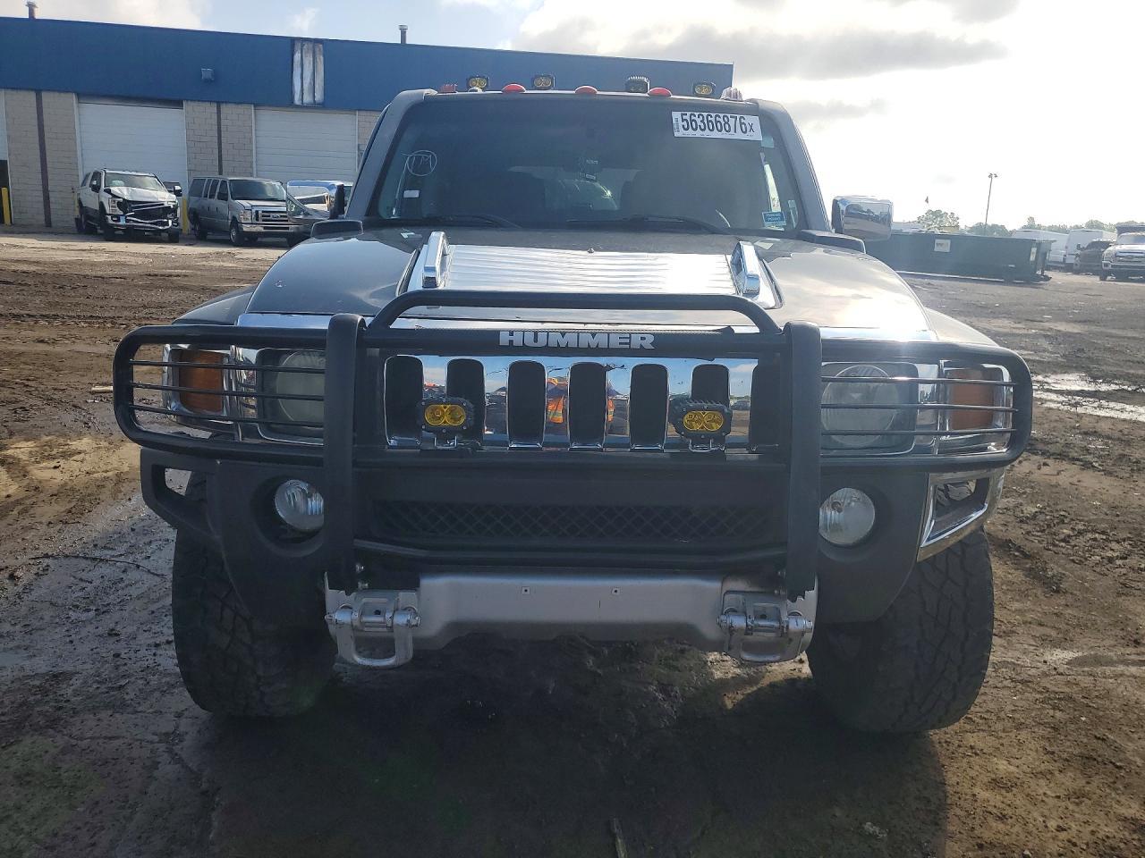 2006 Hummer H3 - Image 5