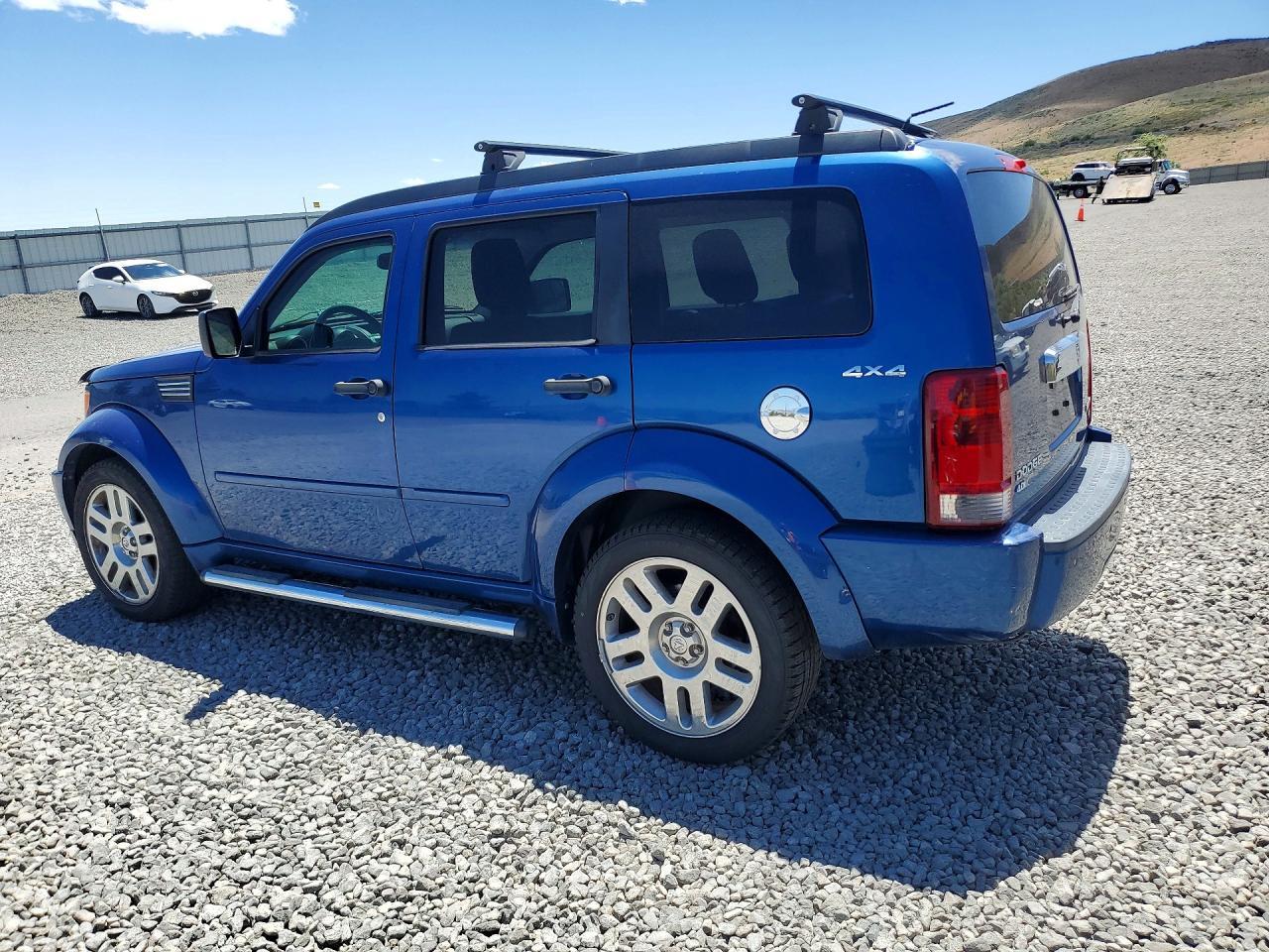 2009 Dodge Nitro R - Фото 2