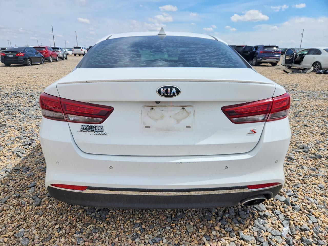 2018 Kia Optima S - Image 6