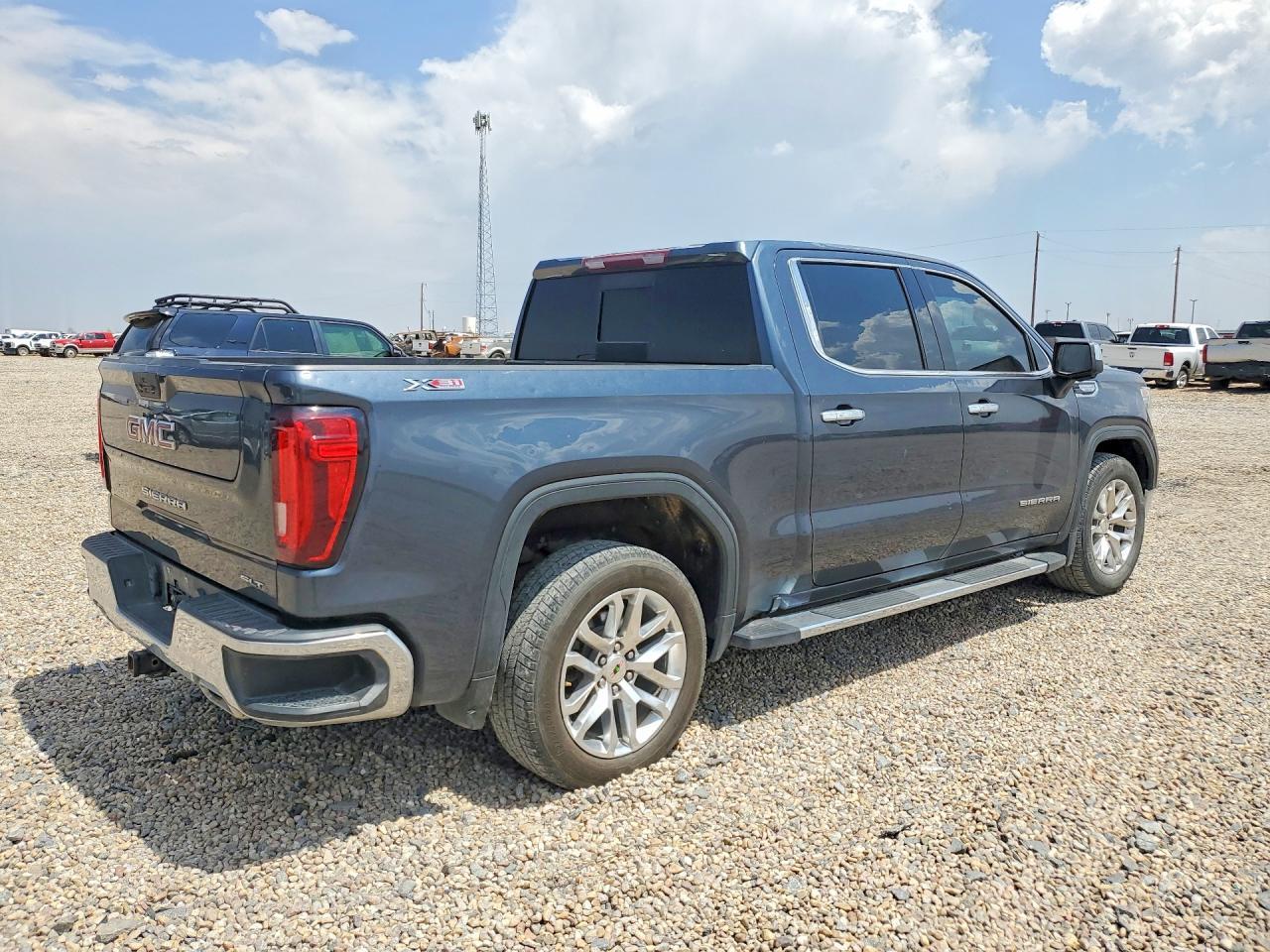 2021 GMC Sierra K1500 Slt - Фото 3