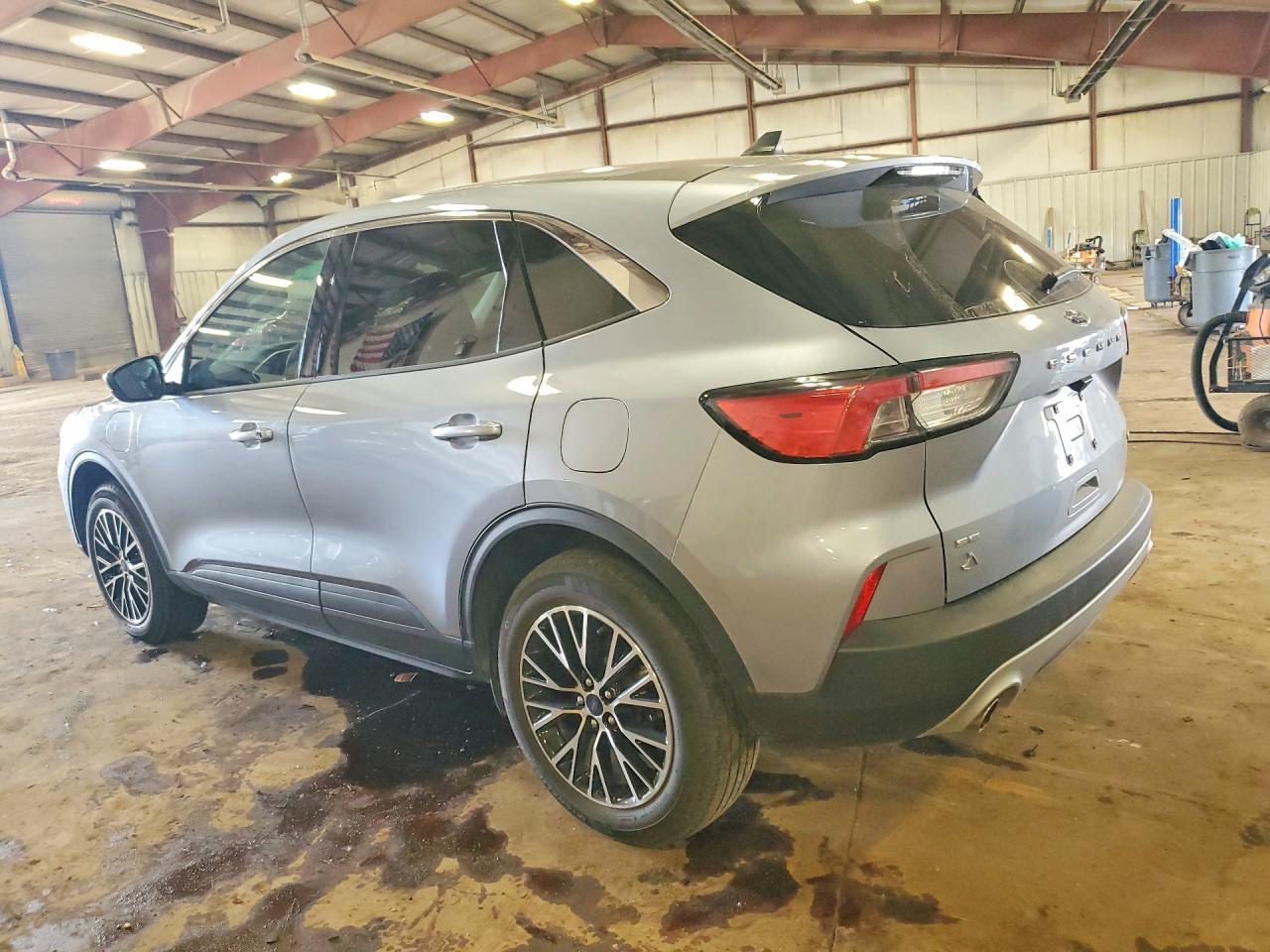2022 Ford Escape Se - Image 2