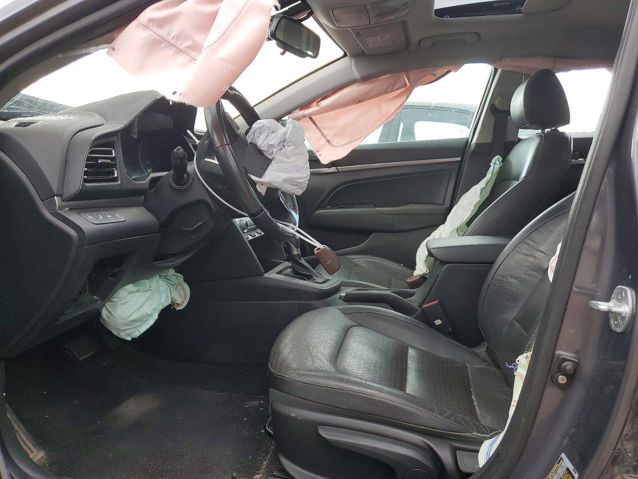 2020 Hyundai Elantra Sel - Фото 7