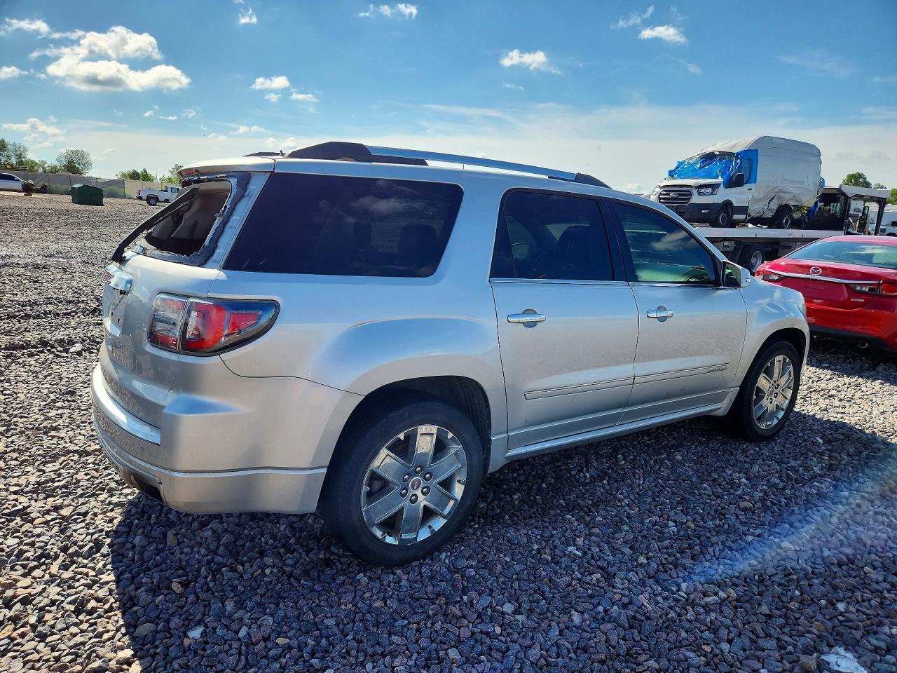 2013 GMC Acadia Denali - Фото 3