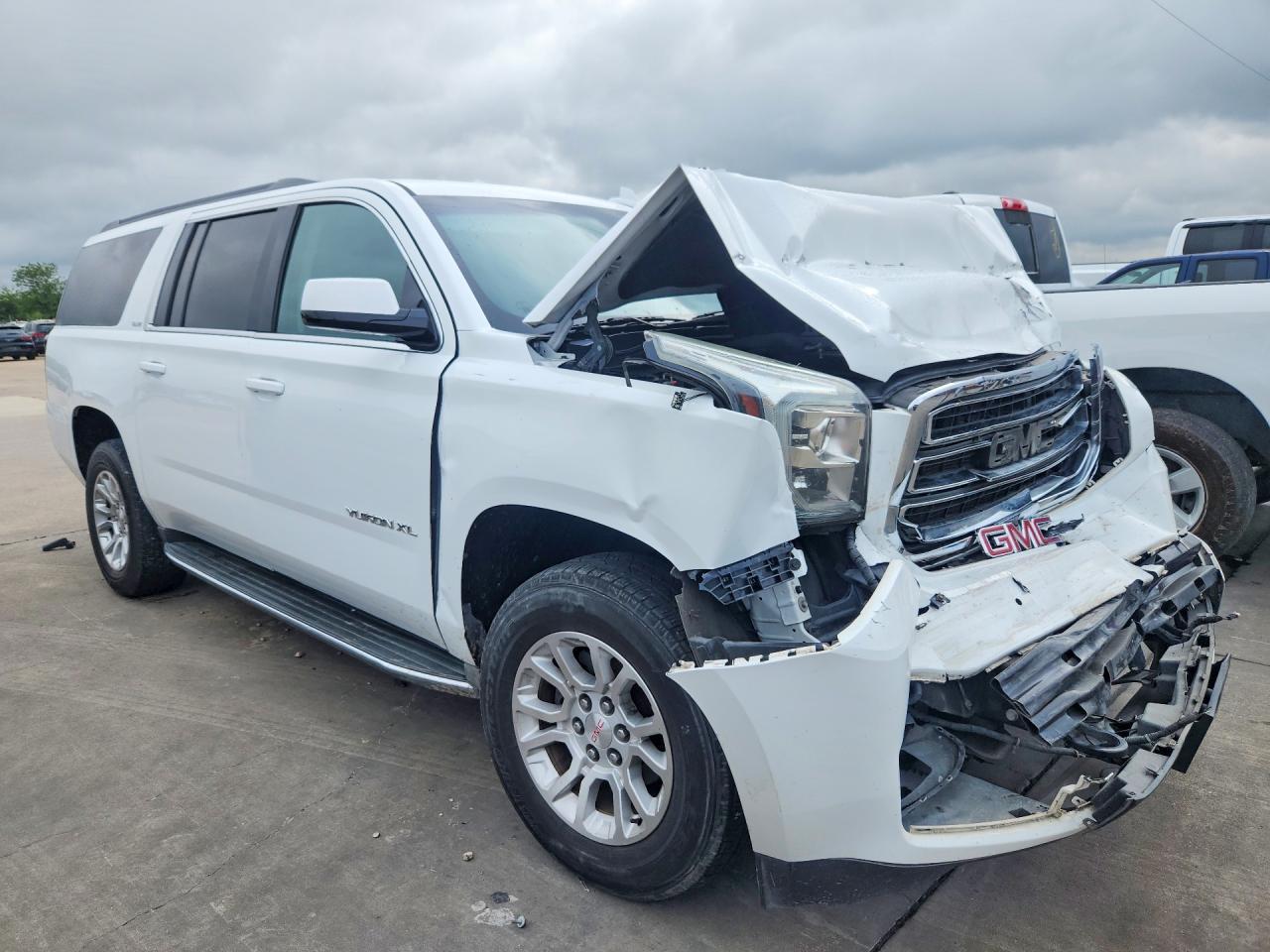 2016 GMC Yukon Xl K1500 Sle - Фото 4