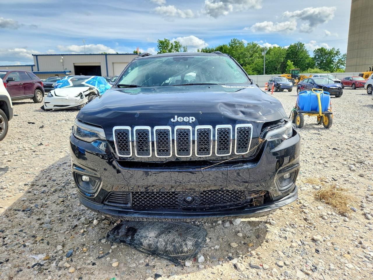 2022 Jeep Cherokee Latitude Lux - Image 5