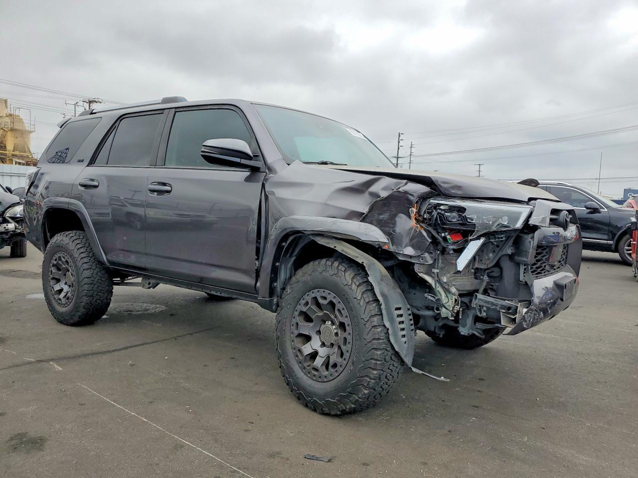2020 Toyota 4Runner Sr5 Premium - Image 4