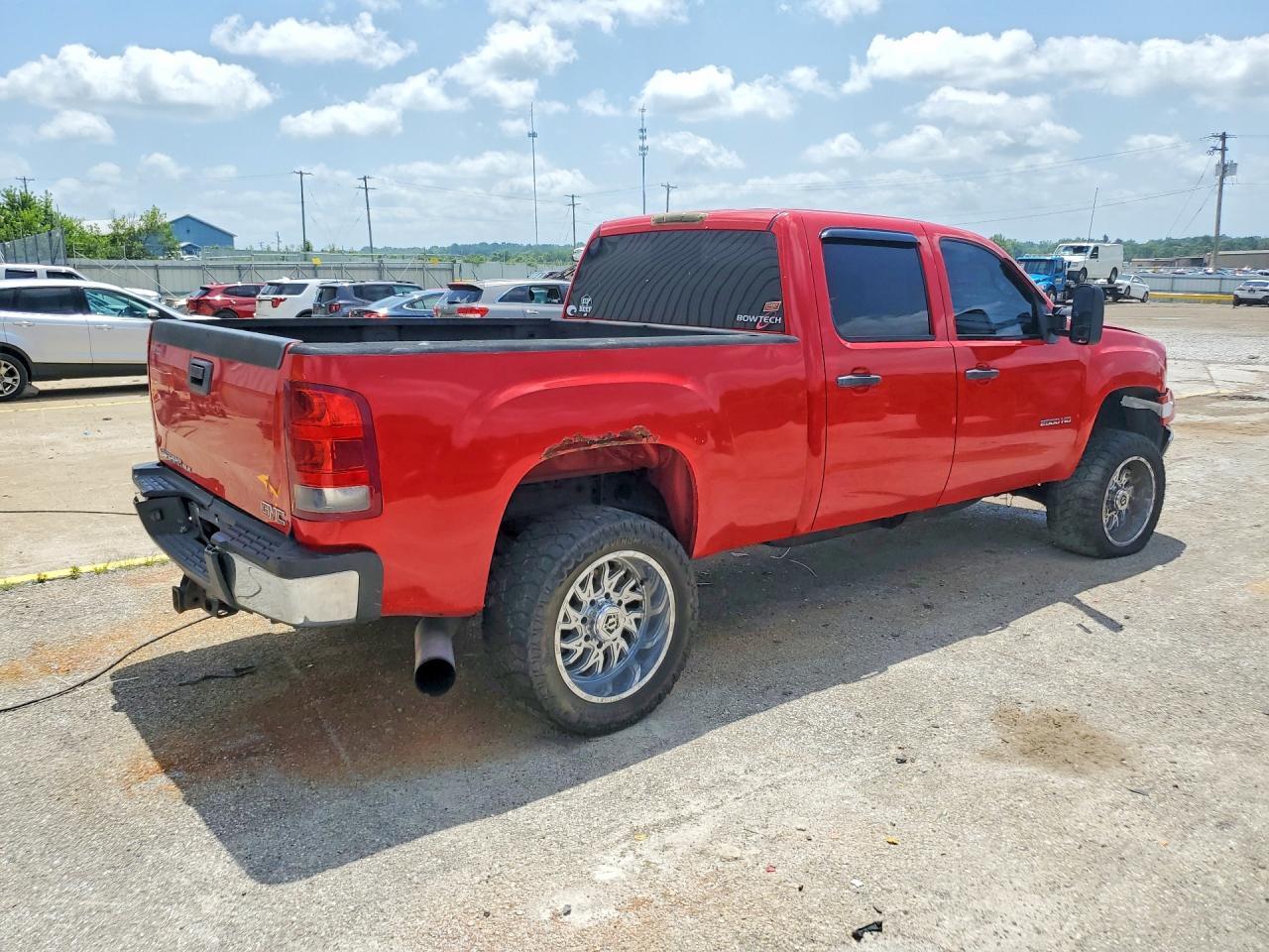 2012 GMC Sierra K2500 Sle - Image 3