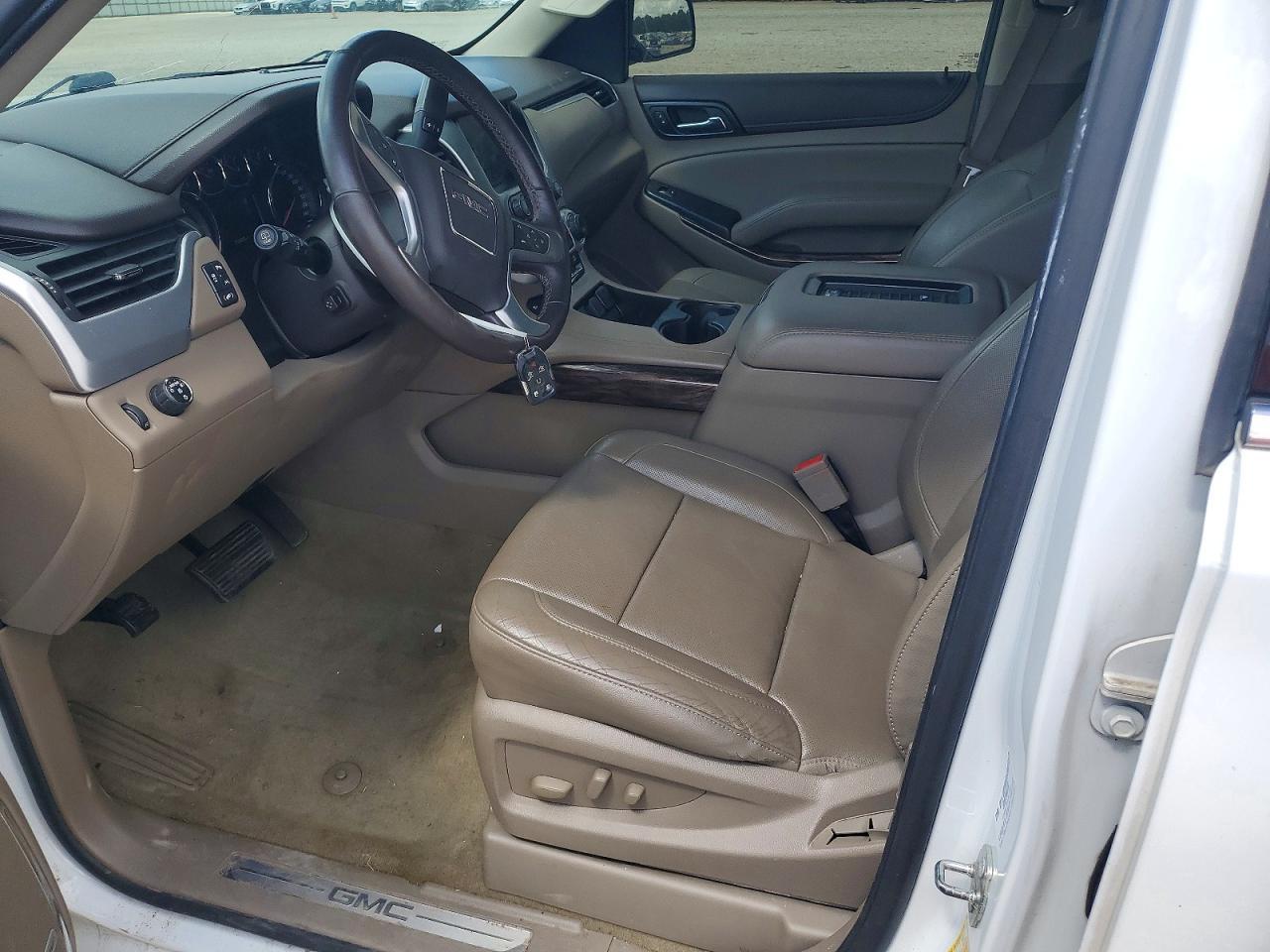 2016 GMC Yukon Slt - Фото 7
