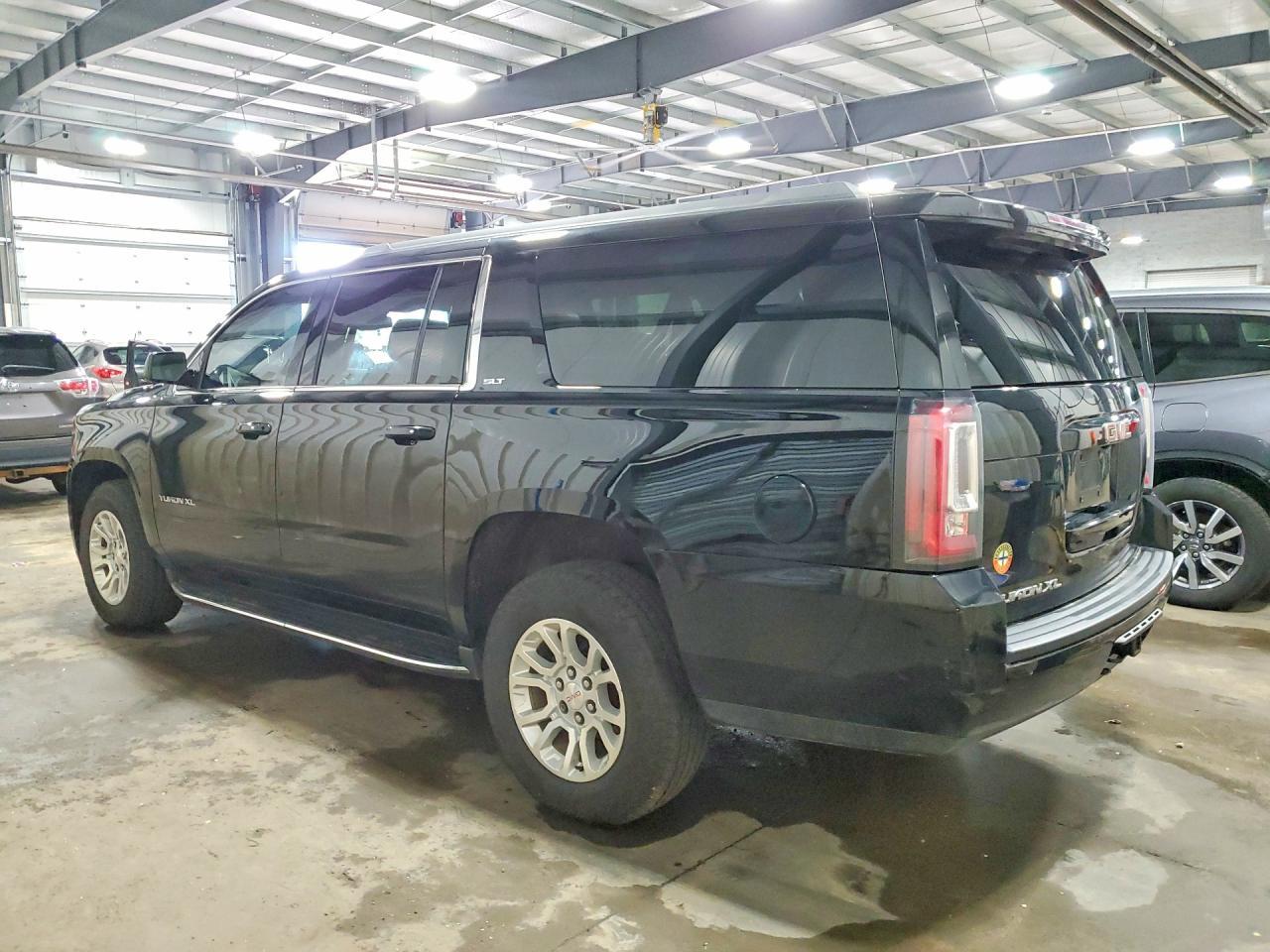 2020 GMC Yukon Xl K1500 Slt - Фото 2