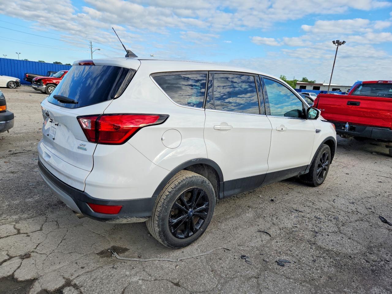 2019 Ford Escape Se - Image 3
