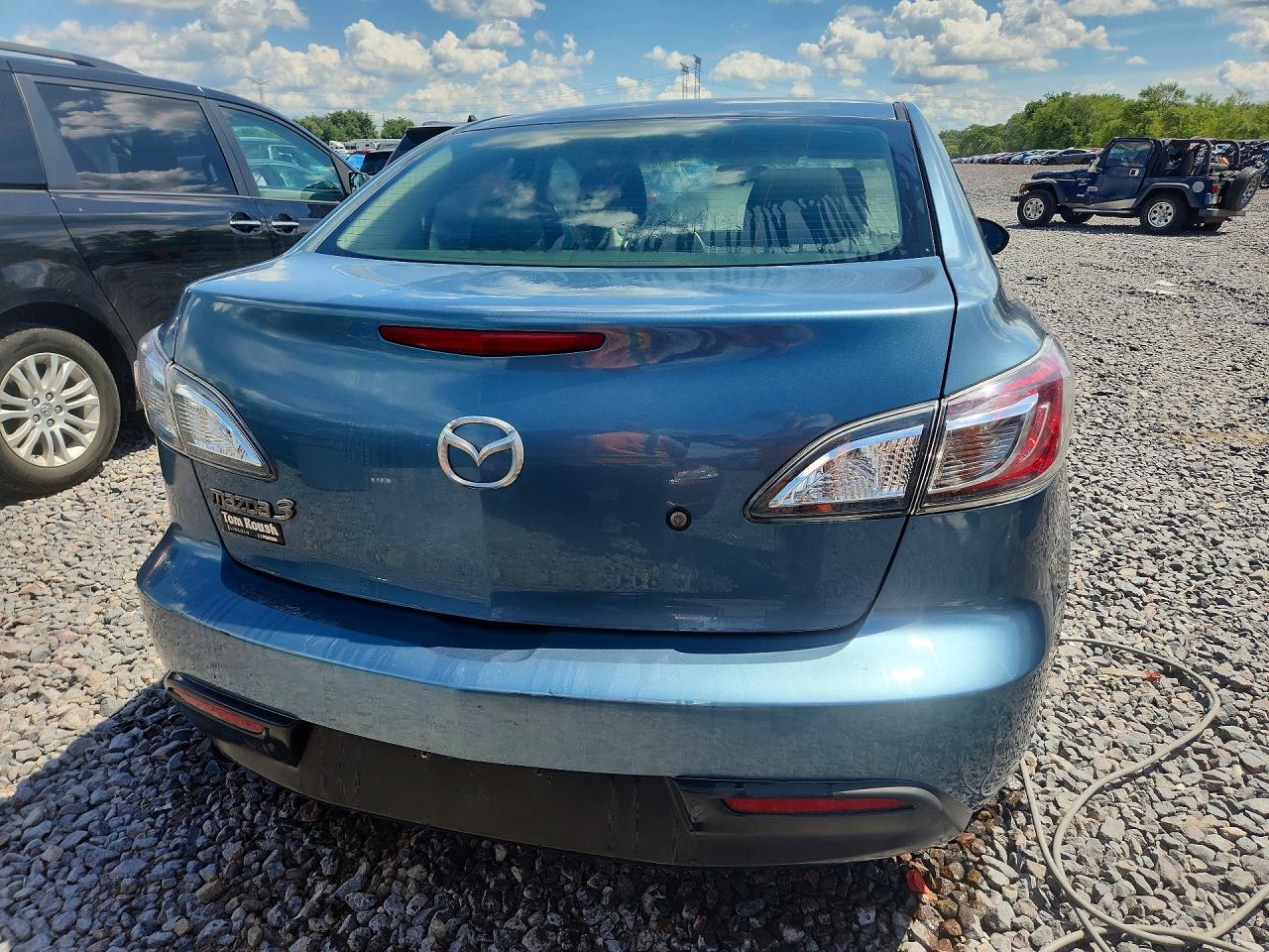 2011 Mazda 3 I - Фото 6