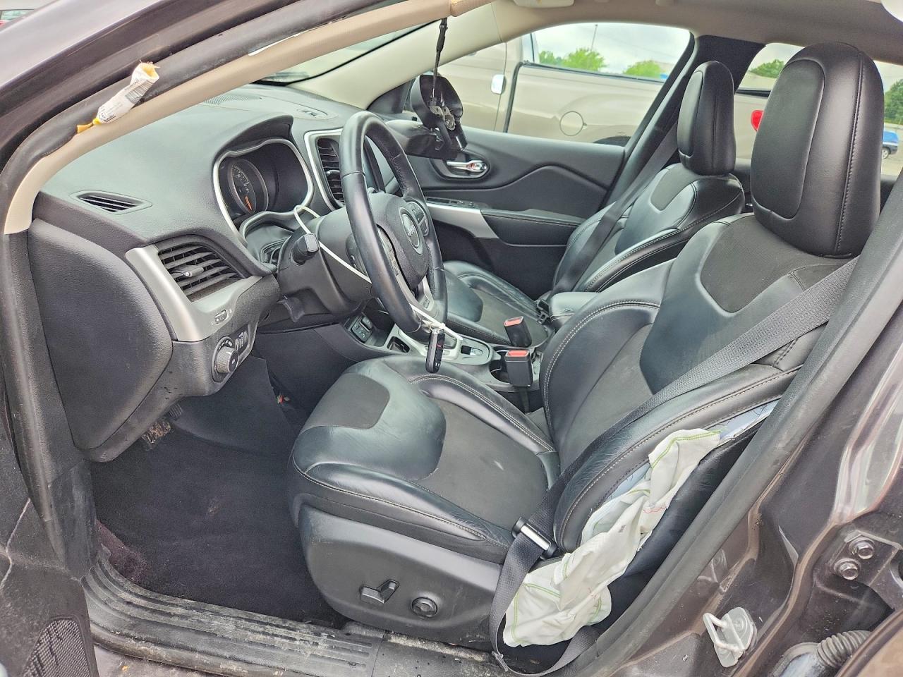 2018 Jeep Cherokee Latitude Plus - Фото 7