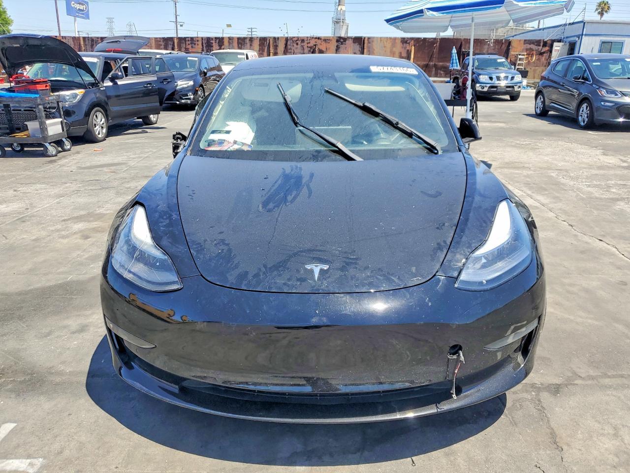 2022 Tesla Model 3 - Фото 5
