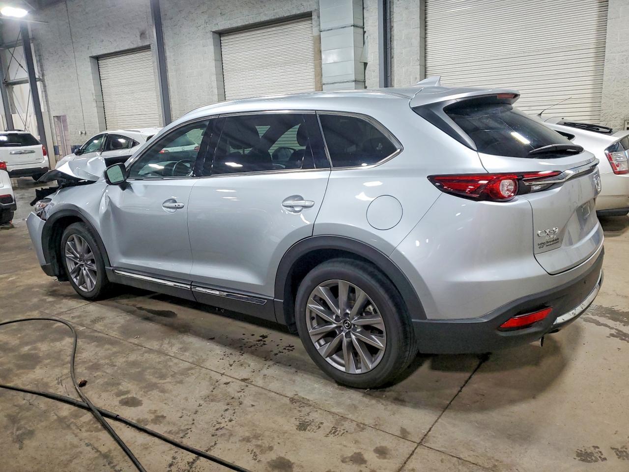 2022 Mazda Cx-9 Grand Touring - Фото 2