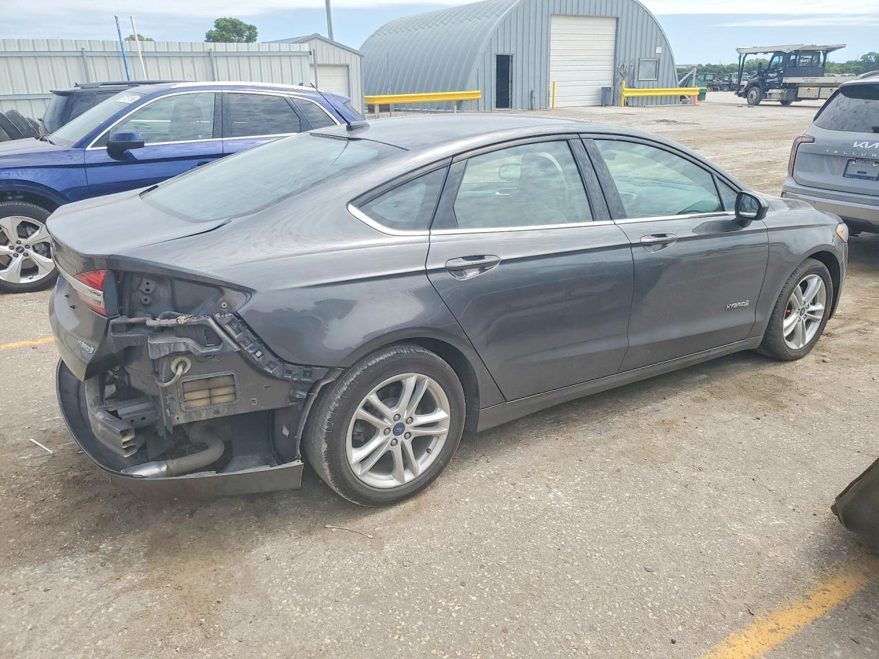 2018 Ford Fusion S Hybrid - Фото 3