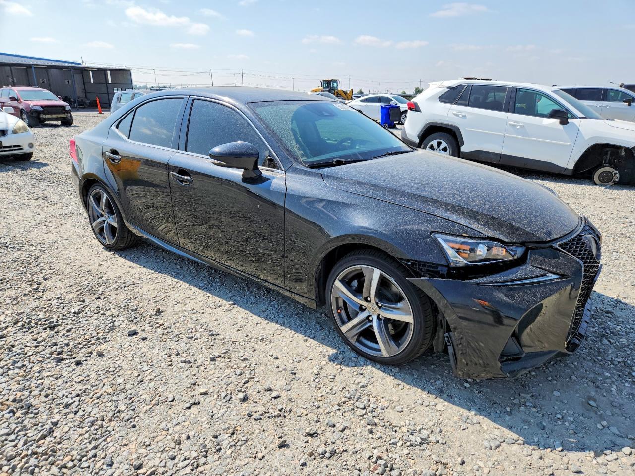 2017 Lexus Is 300 - Фото 4