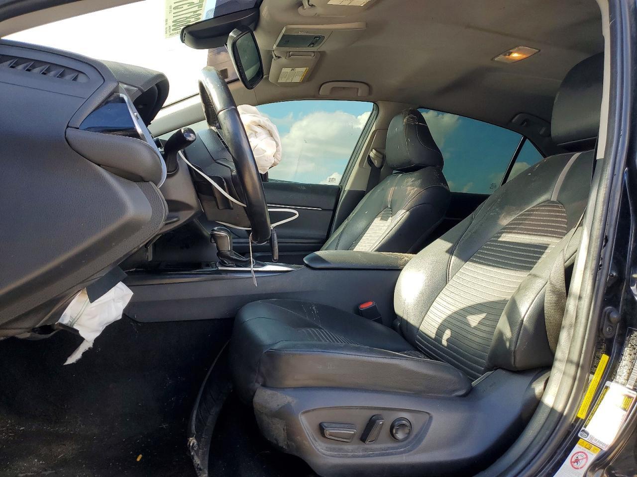 2018 Toyota Camry Se - Image 7