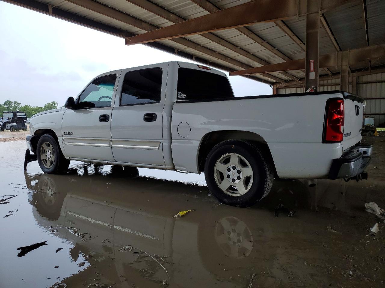 2005 Chevrolet Silverado C1500 - Фото 2