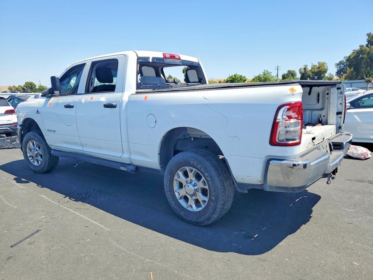 2020 Ram 2500 Tradesman - Image 2