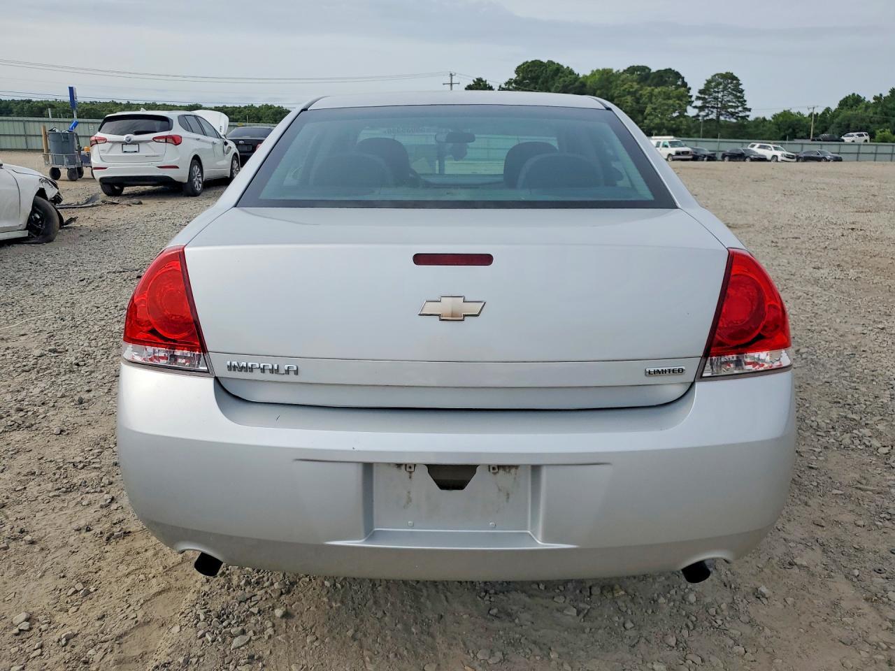 2015 Chevrolet Impala Limited Ls - Image 6