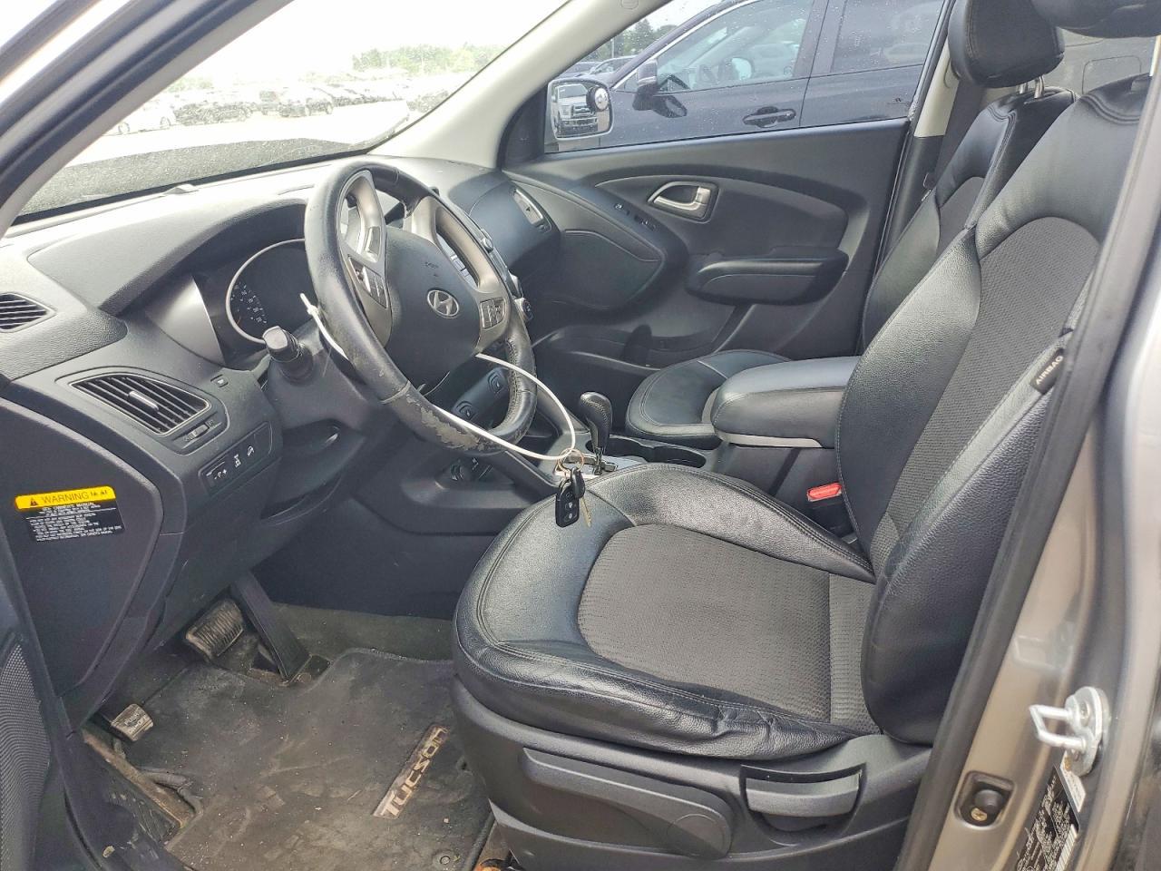 2012 Hyundai Tucson Gls - Image 7