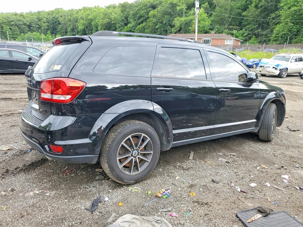 2018 Dodge Journey Sxt - Image 3