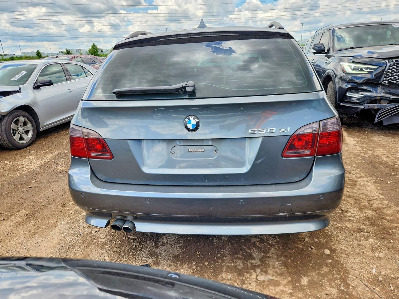 2006 BMW 530 Xit - Image 6