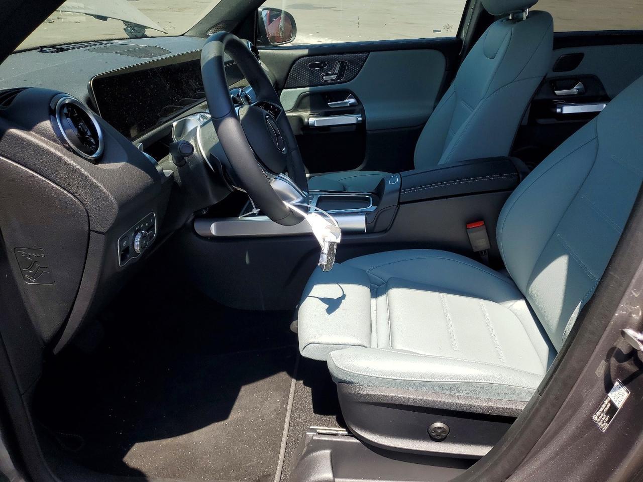2026 Mercedes-Benz Glb 250 - Image 7