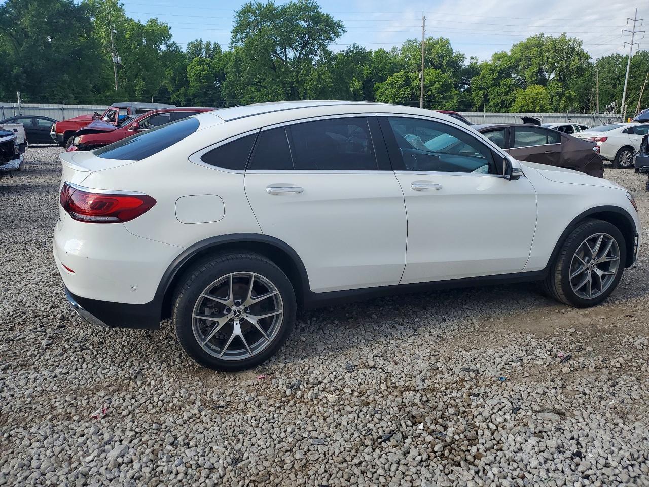 2022 Mercedes-Benz Glc Coupe 300 4Matic - Image 3