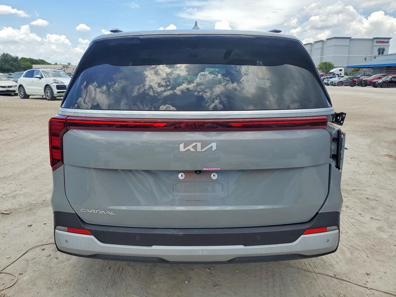 2025 Kia Carnival Ex - Фото 6