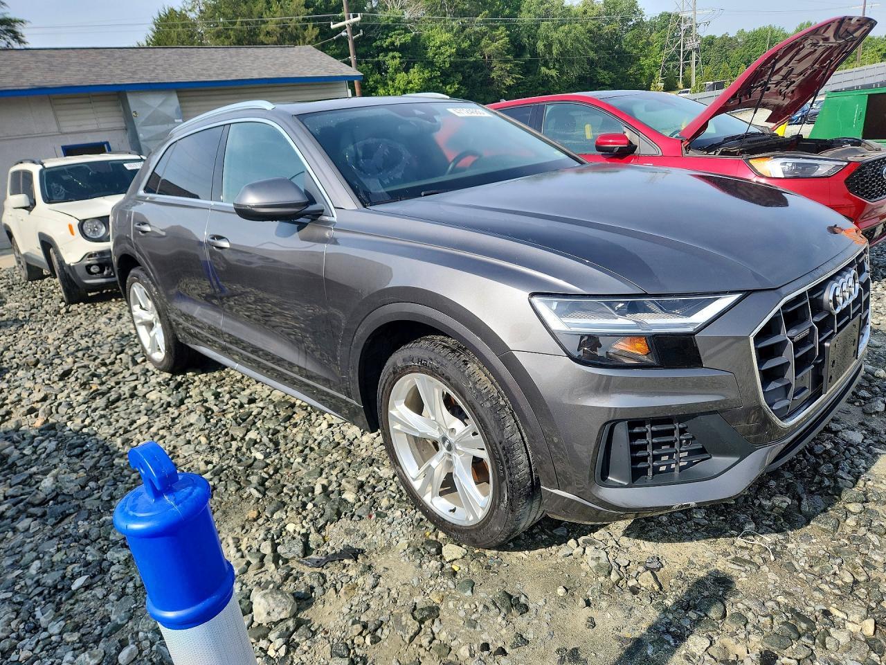 2019 Audi Q8 Premium - Image 4