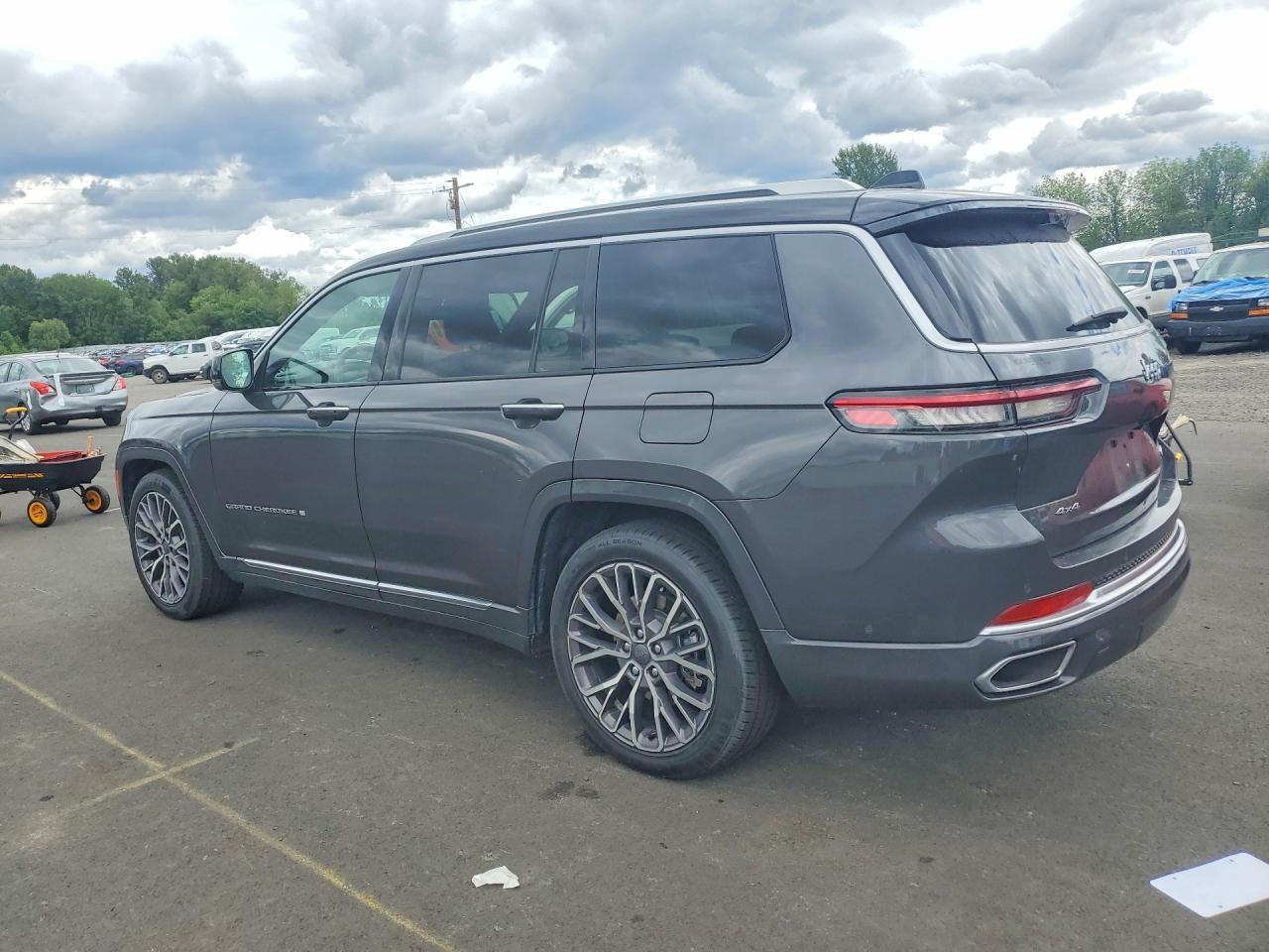 2023 Jeep Grand Cherokee L Summit - Фото 2