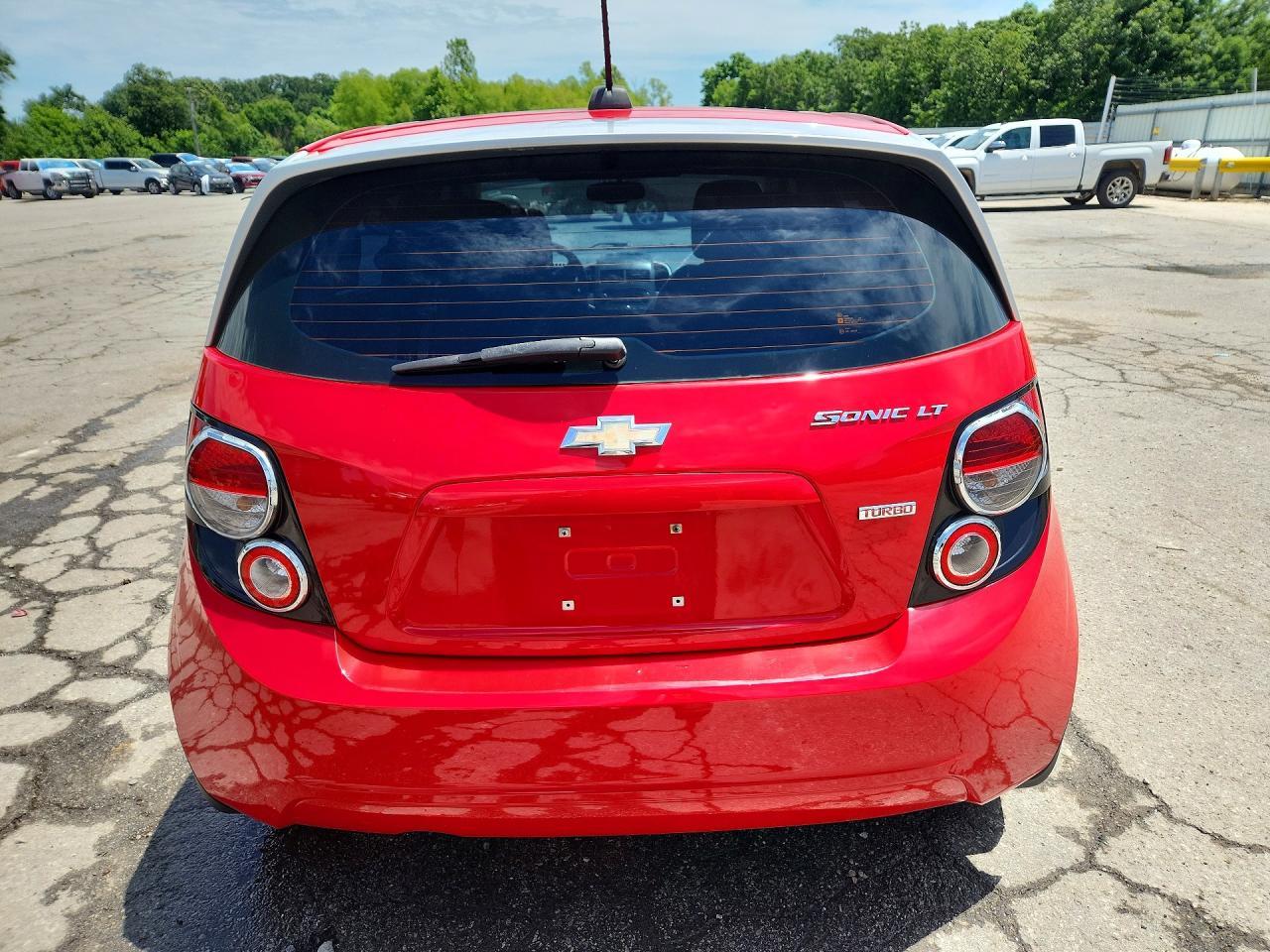 2015 Chevrolet Sonic Lt - Image 6