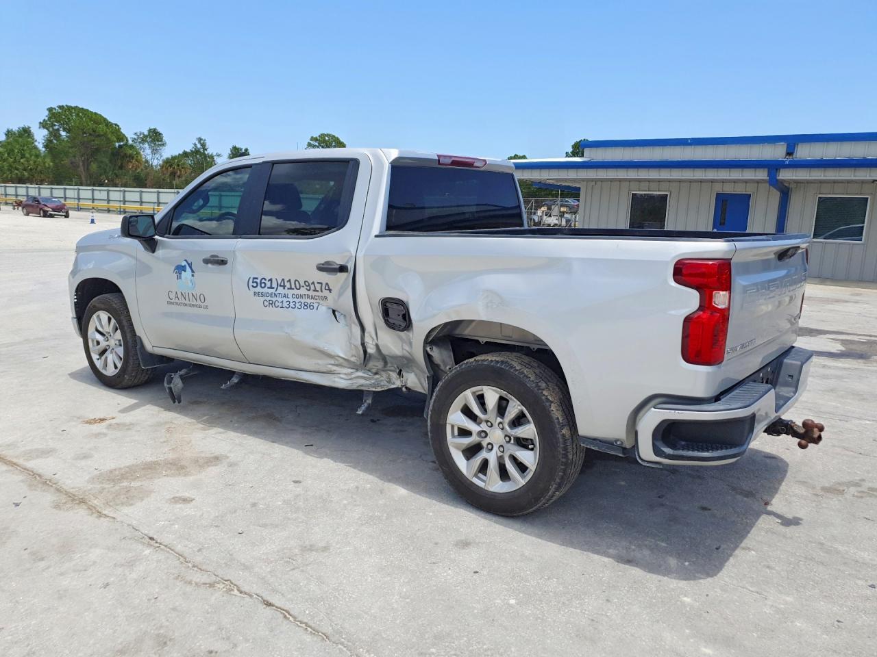 2022 Chevrolet Silverado C1500 Custom - Фото 2