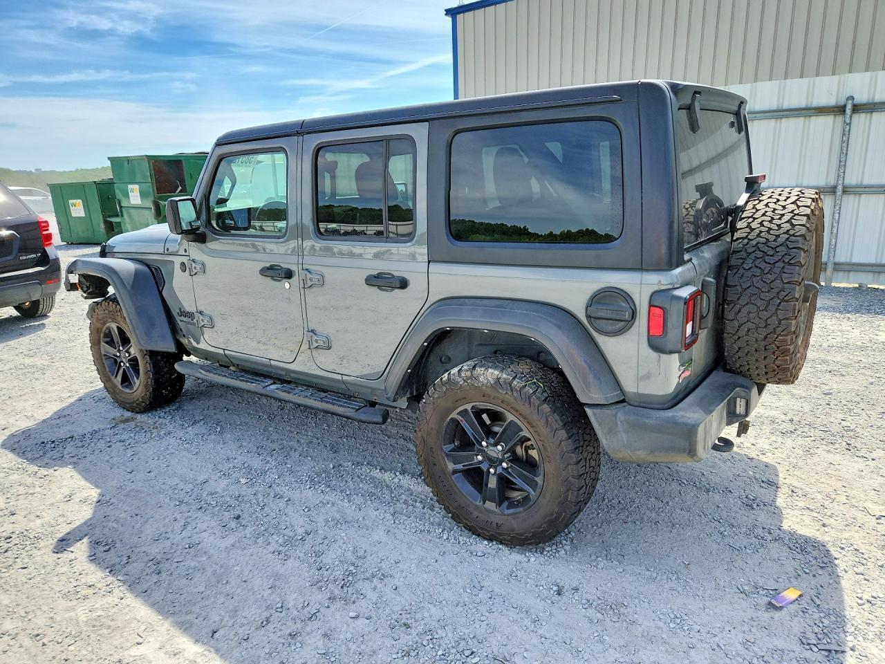 2022 Jeep Wrangler Unlimited Sport - Фото 2