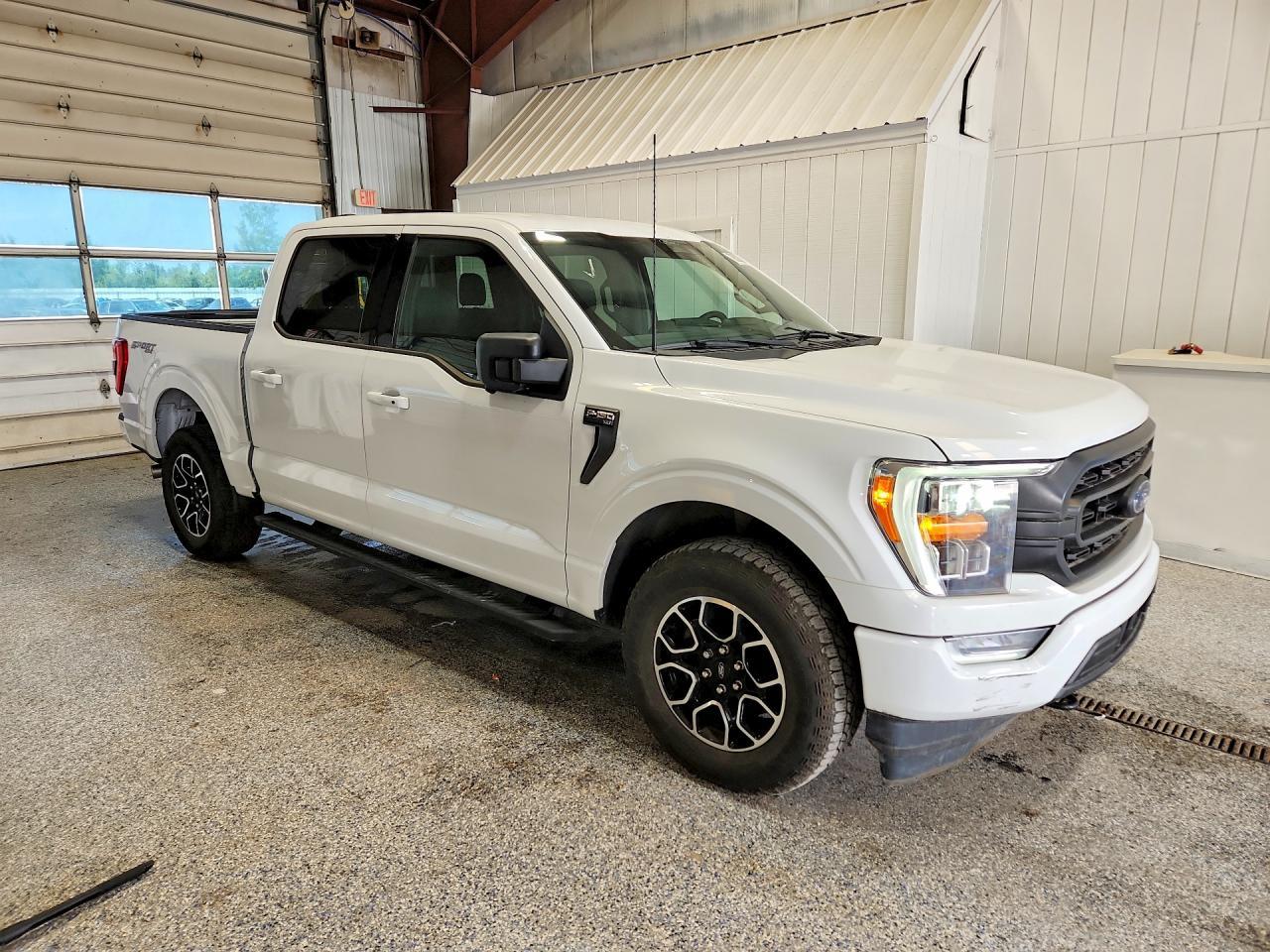 2022 Ford F-150 Supe - Image 4
