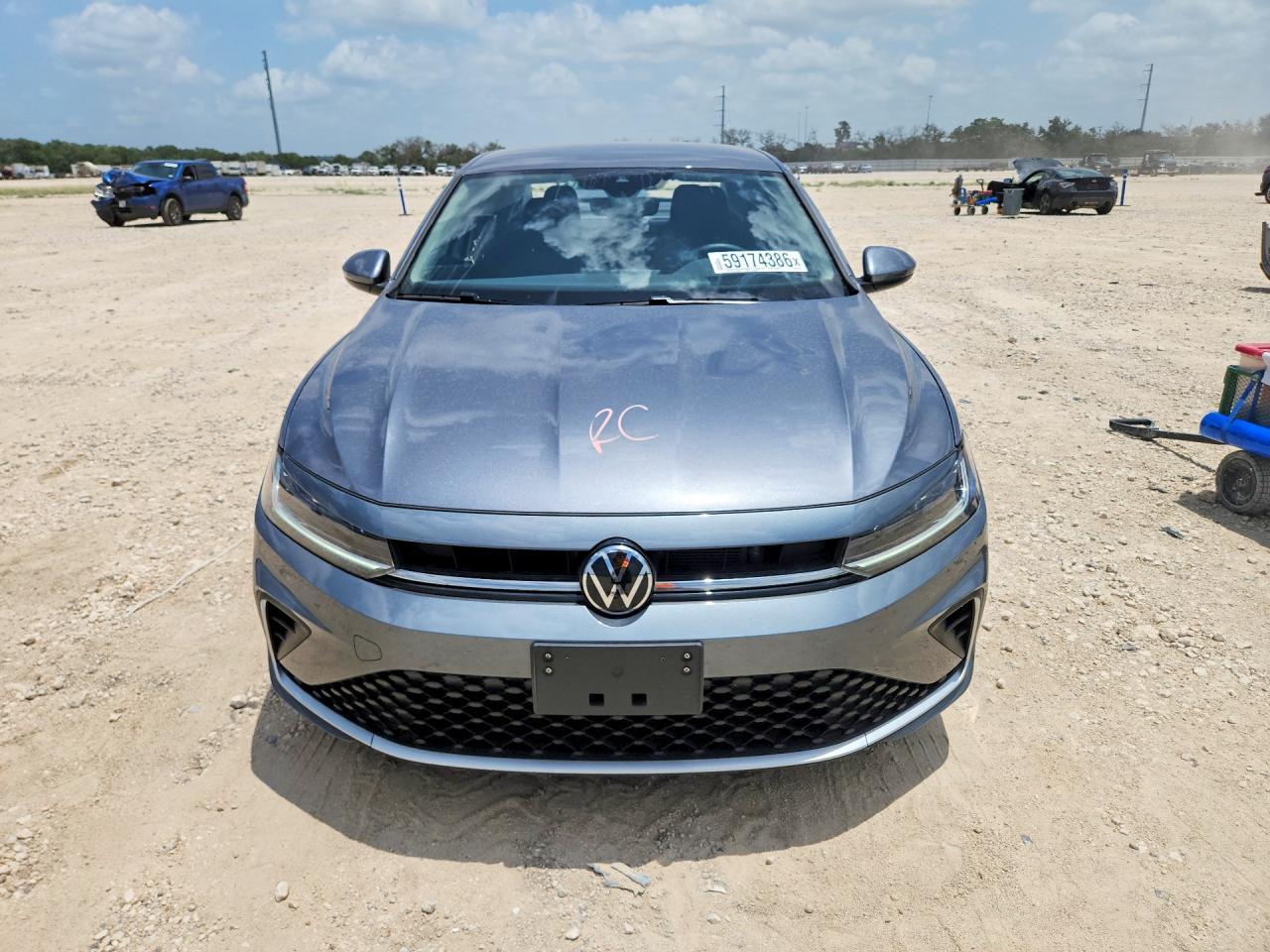 2025 Volkswagen Jetta Se - Фото 5