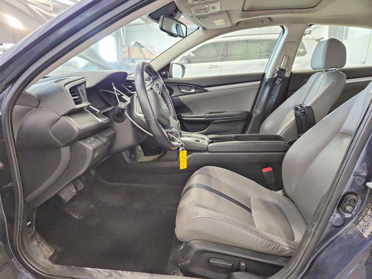 2018 Honda Civic Touring - Фото 7