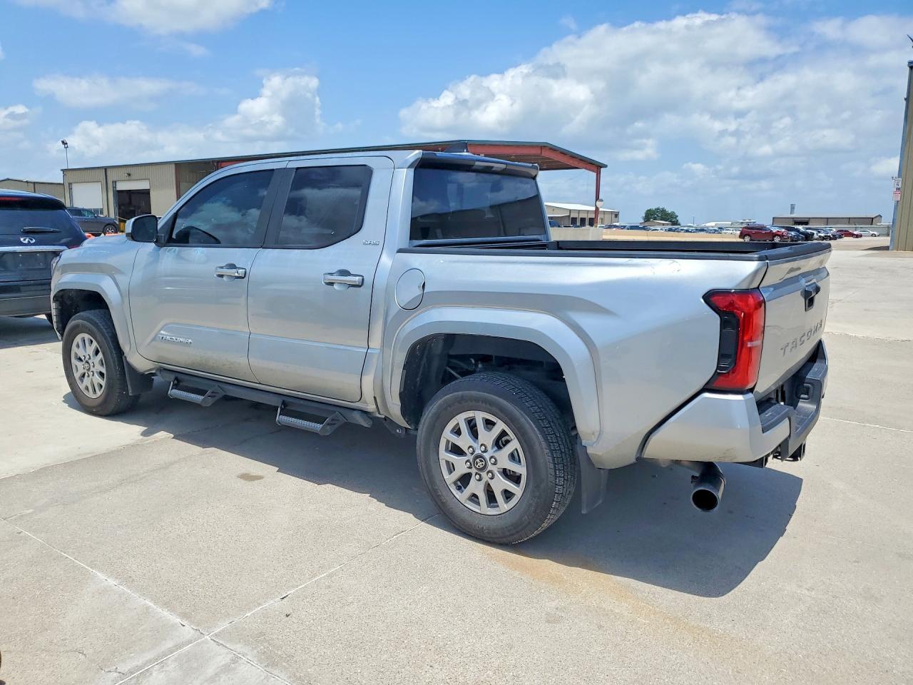 2024 Toyota Tacoma Sr5 - Image 2