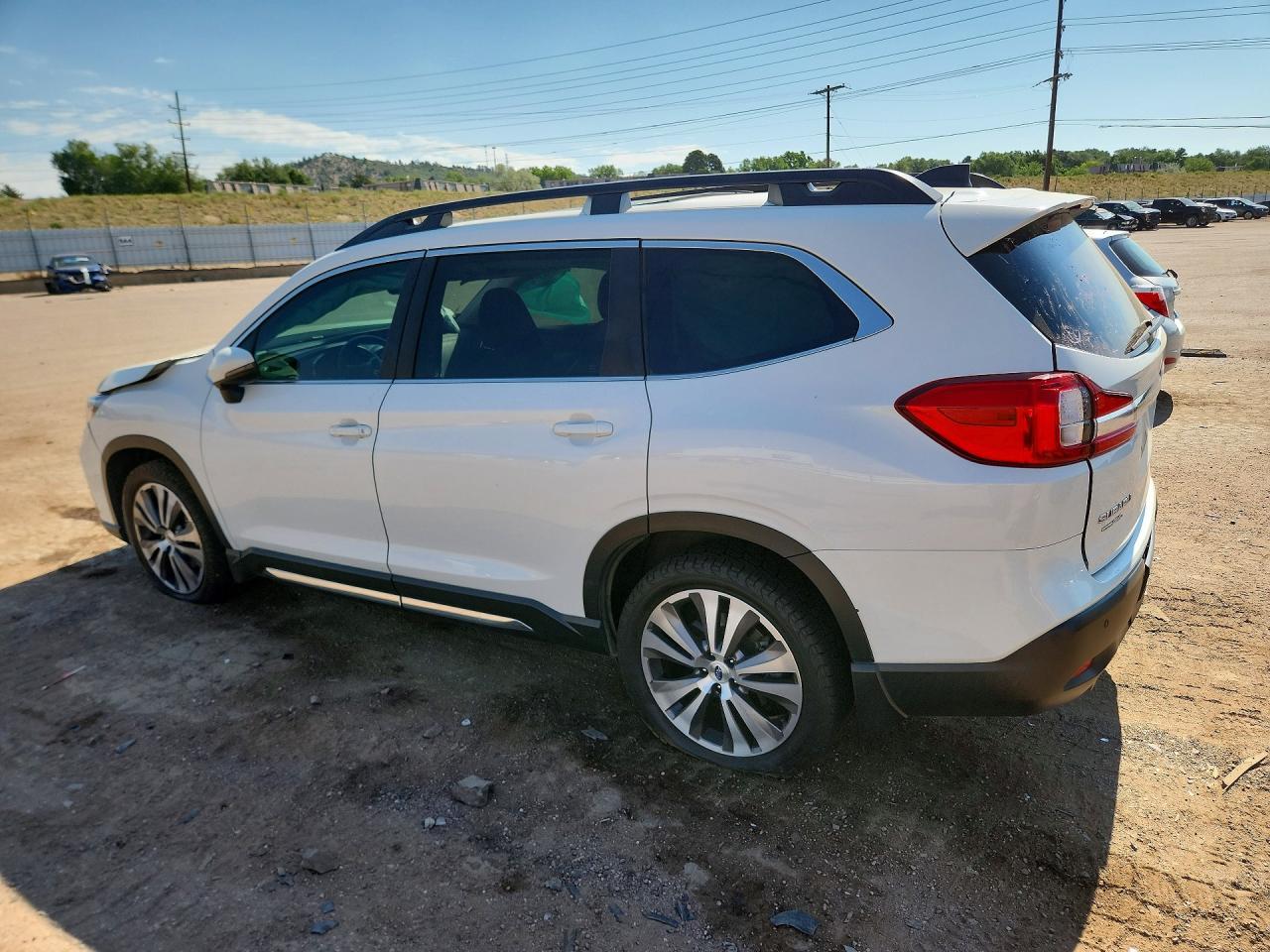 2022 Subaru Ascent Limited - Фото 2