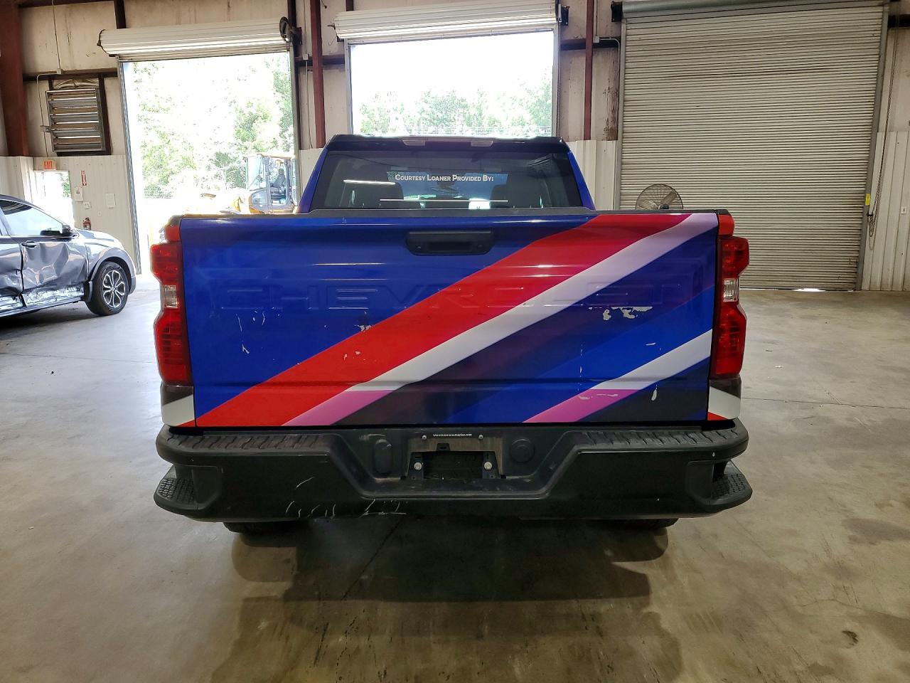 2023 Chevrolet Silverado K1500 - Фото 6