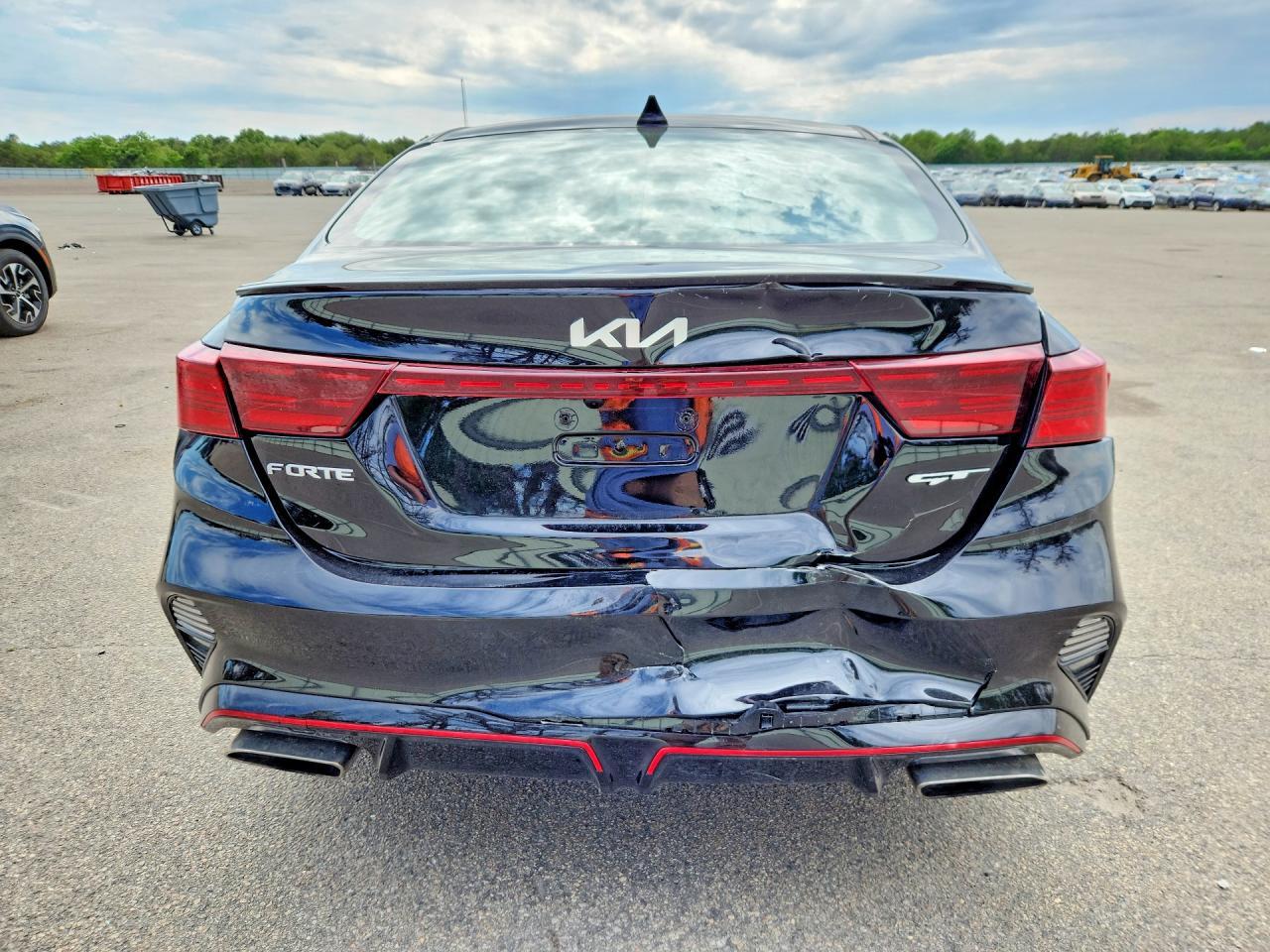 2024 Kia Forte Gt - Image 6