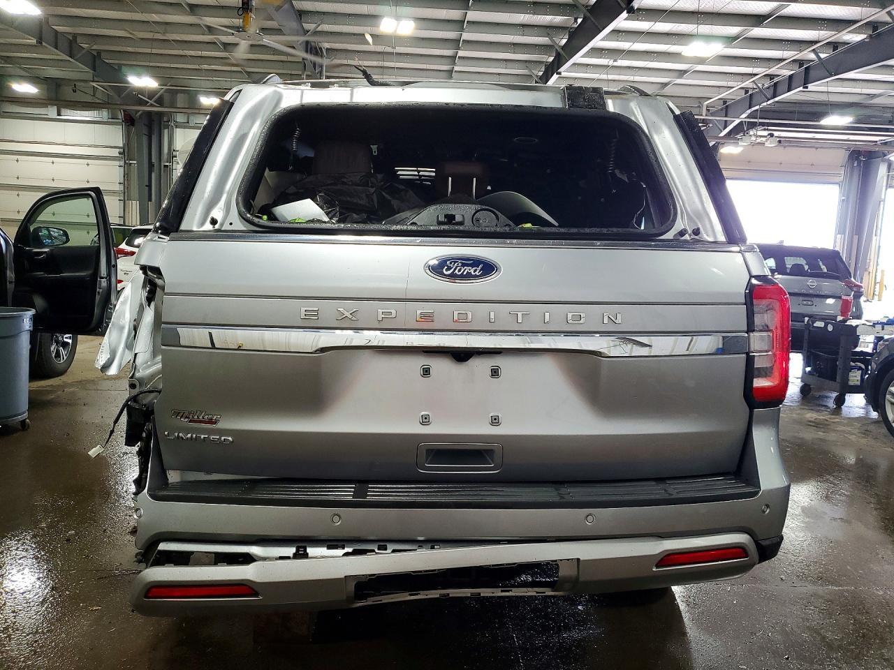 2022 Ford Expedition Limited - Фото 6