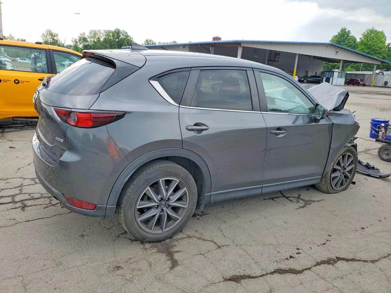 2018 Mazda Cx-5 - Image 3