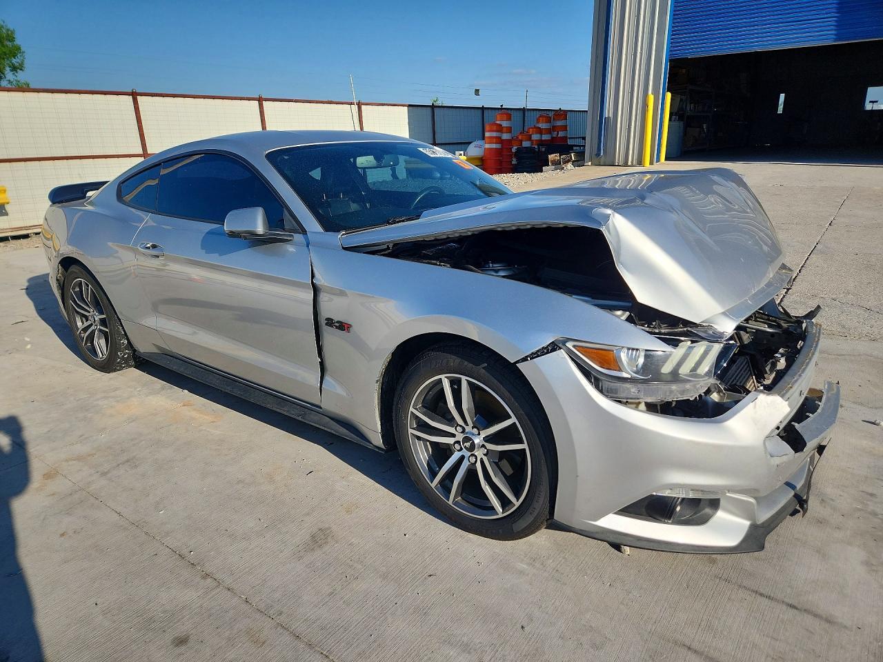 2017 Ford Mustang - Image 4