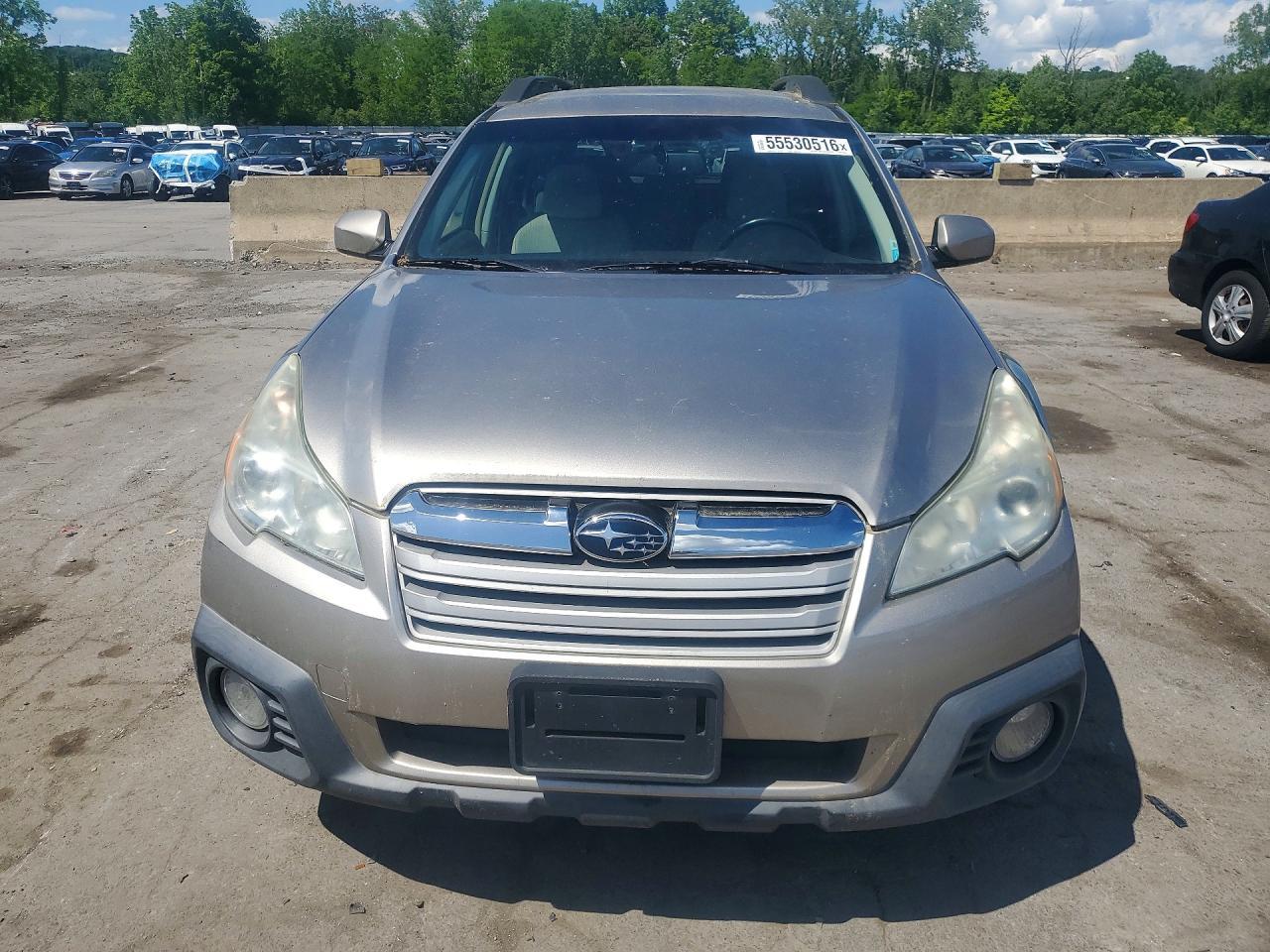 2014 Subaru Outback 2.5I Premium - Image 5
