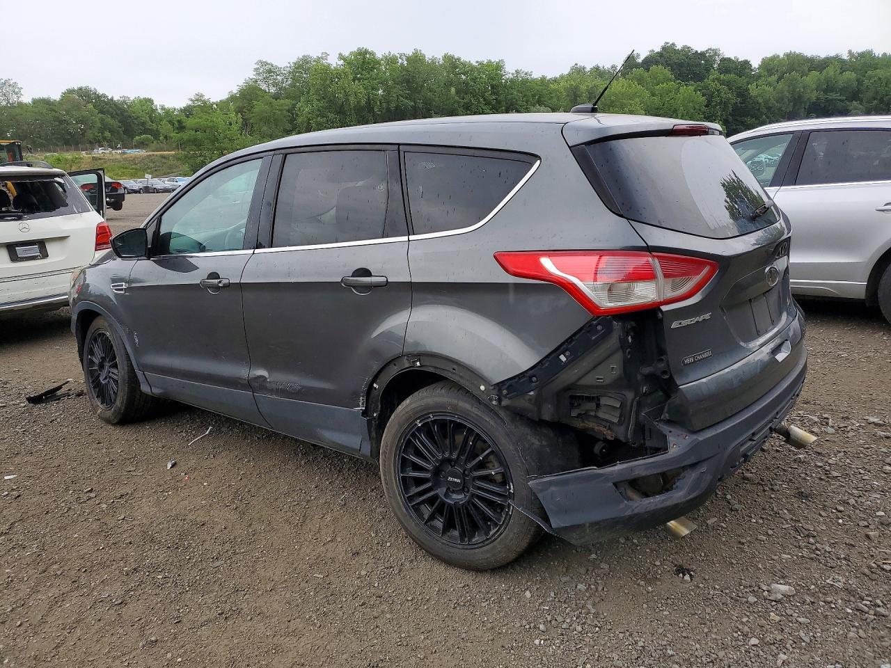 2016 Ford Escape Se - Image 2