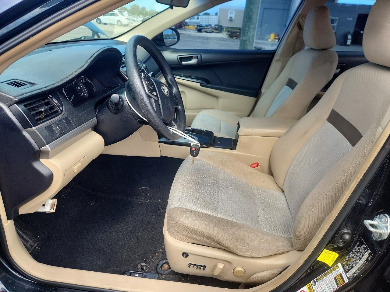 2012 Toyota Camry Le - Фото 7
